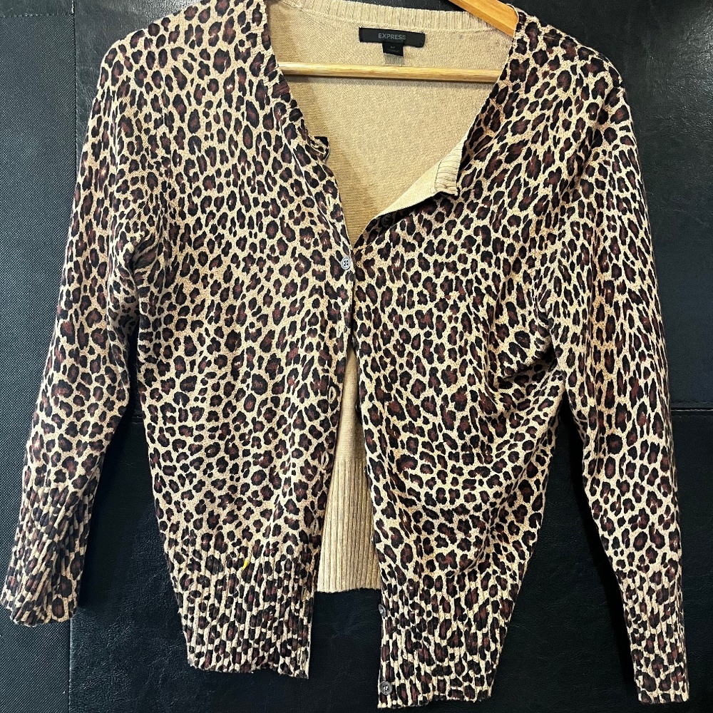 Express Cardigan Sweater Women Medium Button Up 3/4 Sleeve Cotton Cashmere